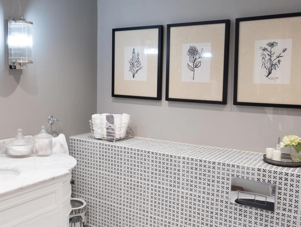 Accessorise a Bathroom