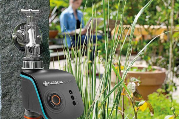 INSPIRATIONAL SMART GARDEN TECH